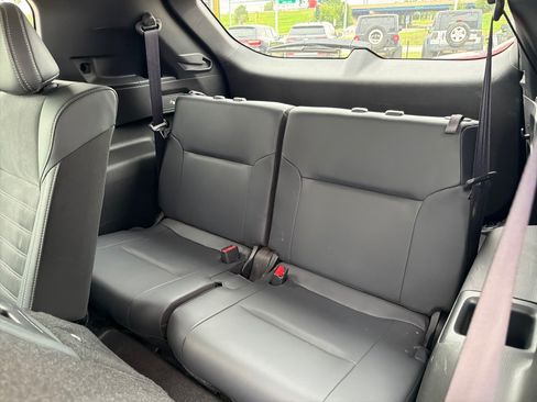Used 2025 Mitsubishi Outlander SE AWD/4WD image 22