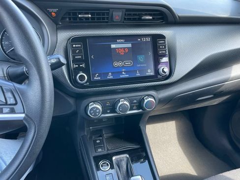 Used 2024 Nissan Kicks SV w/ Interior Electronics Package FWD image 10