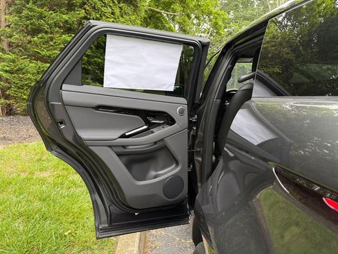 New 2026 Land Rover Range Rover Evoque S image 11