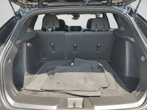Used 2024 Chevrolet Trax RS w/ Driver Confidence Package FWD image 30