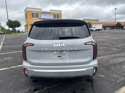 Used 2023 Kia Telluride EX X-Line AWD/4WD image 6