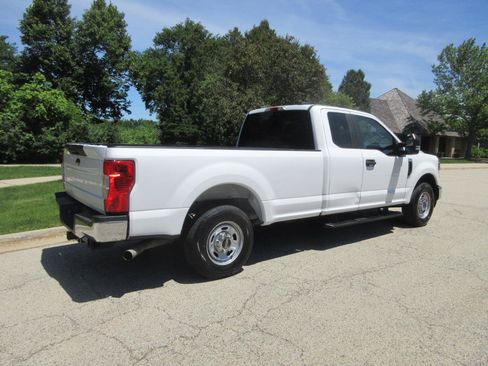 Used 2020 Ford F250 XL w/ Power Equipment Group RWD image 9
