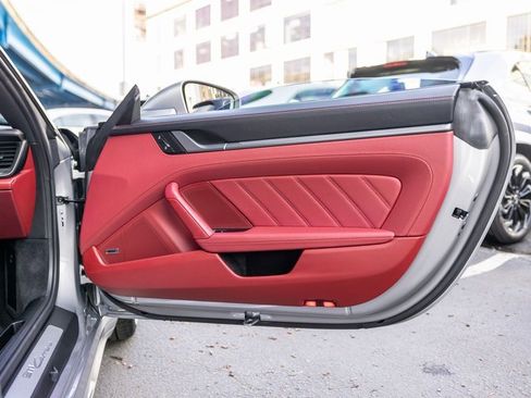 Used 2025 Porsche 911 Carrera image 48