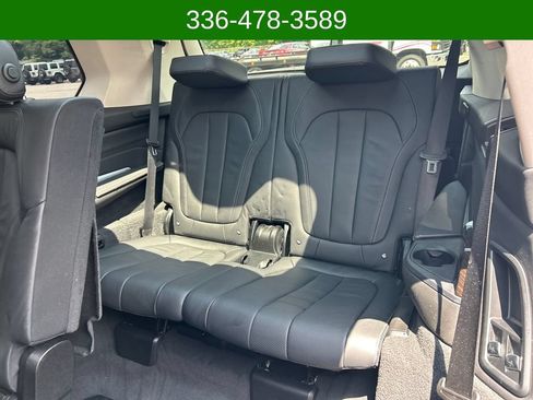 Used 2021 BMW X7 xDrive40i w/ Parking Assistance Package AWD/4WD image 31