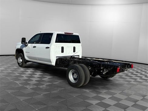 New 2026 Chevrolet Silverado 3500 W/T w/ WT Convenience Package image 5