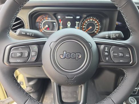New 2026 Jeep Gladiator Willys AWD/4WD image 29