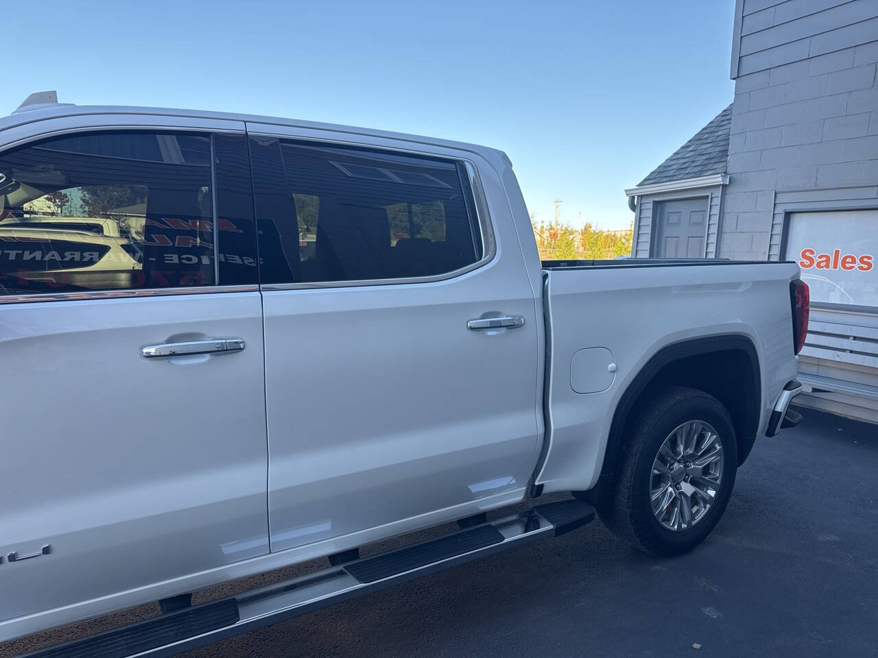 Used 2019 GMC Sierra 1500 Denali AWD/4WD image 5