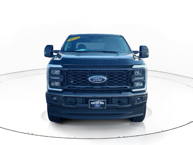 Used 2024 Ford F250 Lariat w/ Sport Appearance Package AWD/4WD image 2