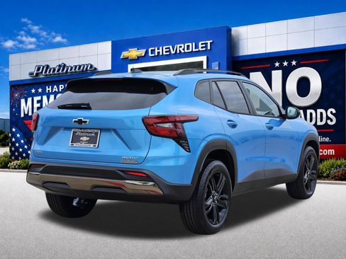 New 2026 Chevrolet Trax ACTIV w/ Sunroof Package FWD image 5