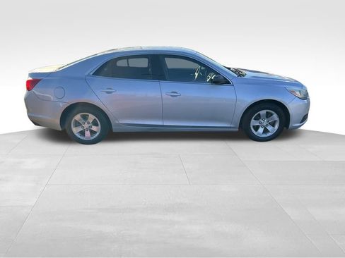 Used 2015 Chevrolet Malibu LS image 7