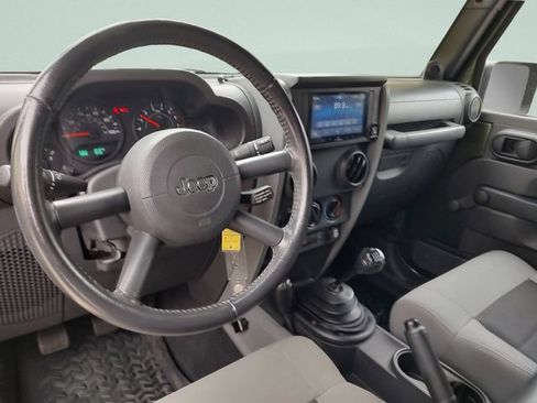 Used 2008 Jeep Wrangler X AWD/4WD image 9