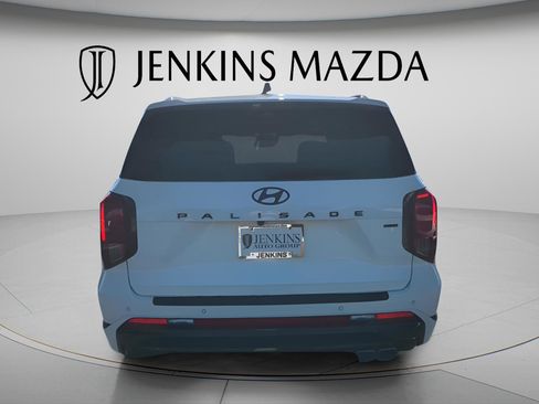 Used 2025 Hyundai Palisade Calligraphy image 7