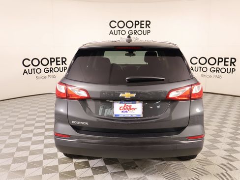 Used 2021 Chevrolet Equinox LS w/ LS Convenience Package FWD image 17