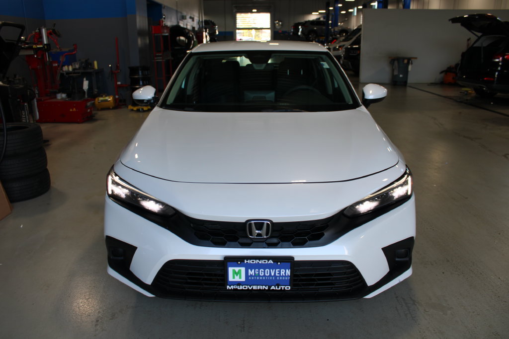 Used 2024 Honda Civic LX image 2