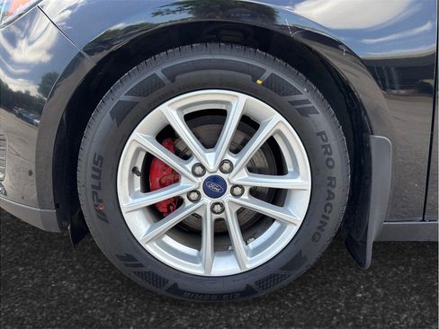 Used 2016 Ford Focus SE FWD image 12