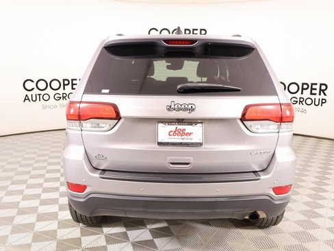 Used 2021 Jeep Grand Cherokee Laredo image 20