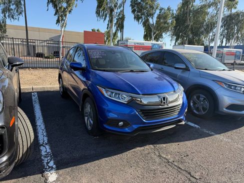 Certified 2019 Honda HR-V EX image 3