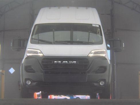 Used 2024 RAM ProMaster 3500 w/ Delivery Van Package image 5