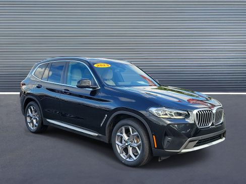 Used 2023 BMW X3 sDrive30i w/ Premium Package RWD image 2