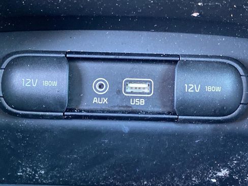 Used 2020 Kia Sorento LX w/ LX I4 Convenience Package image 14