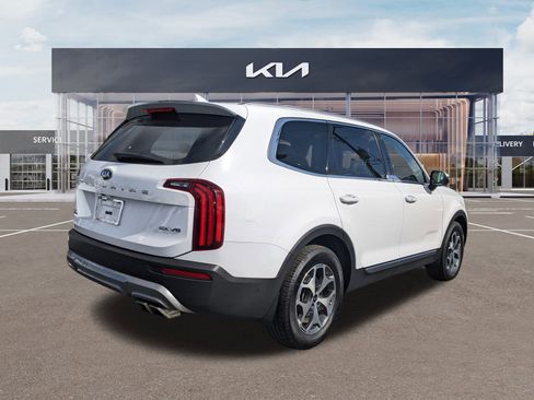 Certified 2021 Kia Telluride EX image 7