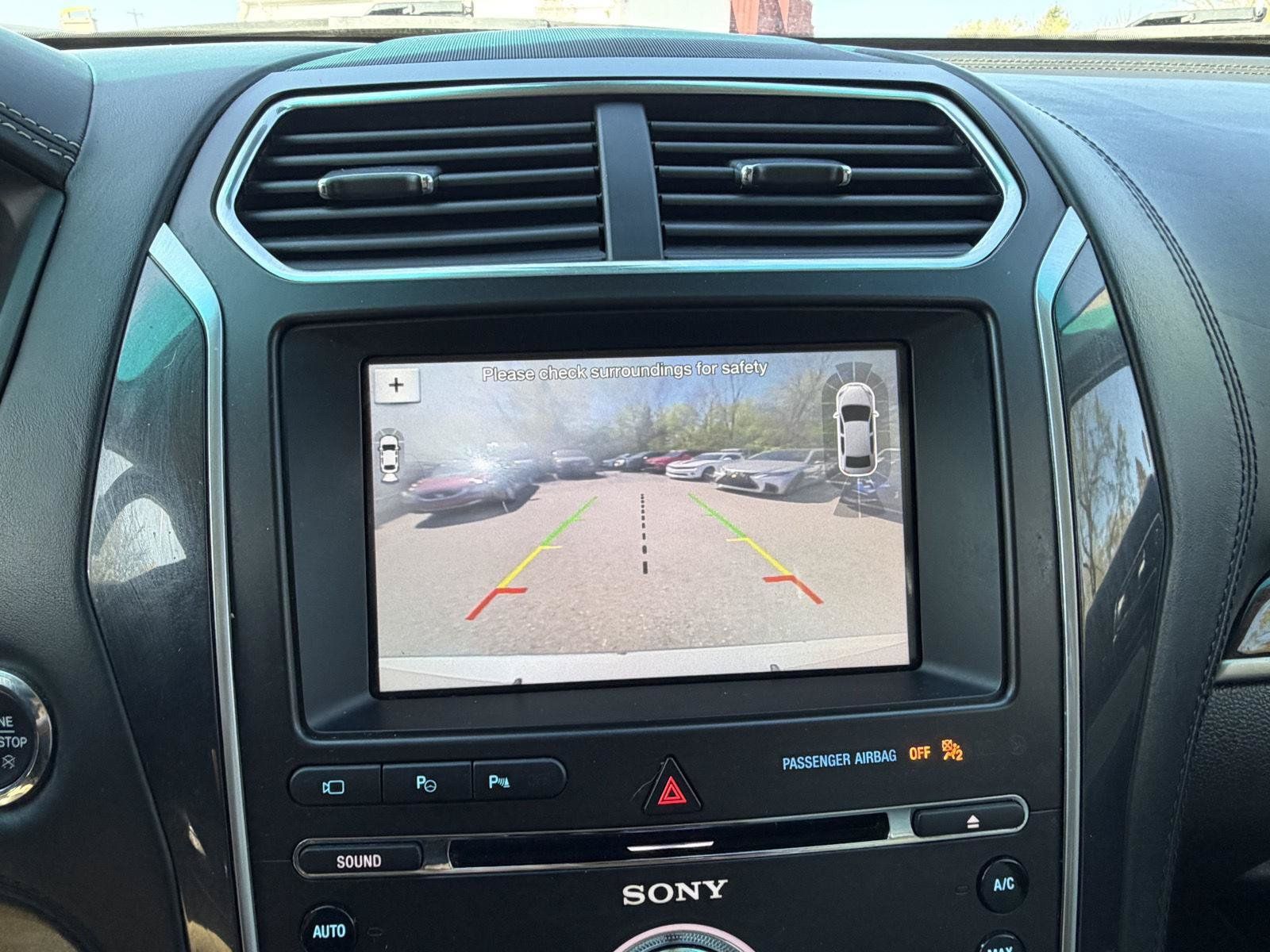 Used 2017 Ford Explorer Platinum AWD/4WD image 19