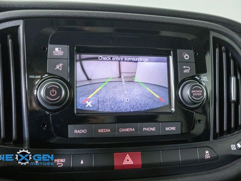 Used 2021 RAM ProMaster City Tradesman FWD image 22