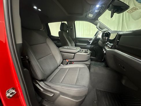 Certified 2025 GMC Sierra 1500 Elevation AWD/4WD image 17