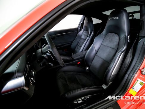 Used 2018 Porsche 911 GT2 RS RWD image 11