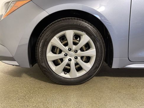 Certified 2022 Toyota Corolla LE image 11