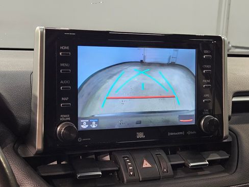 Used 2019 Toyota RAV4 Limited w/ Cold Weather Package FWD image 31