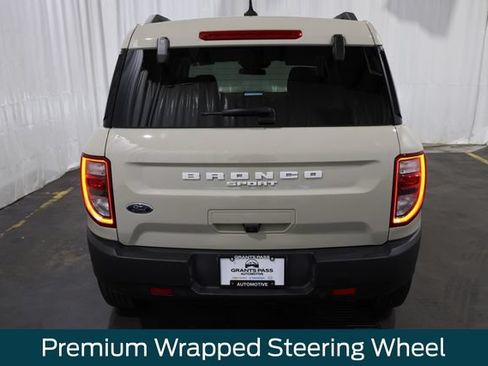 Used 2024 Ford Bronco Sport Big Bend w/ Convenience Package AWD/4WD image 4