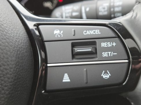 Used 2023 Honda CR-V EX-L image 8