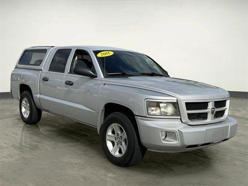 Used 2011 Dodge Dakota Big Horn image 15