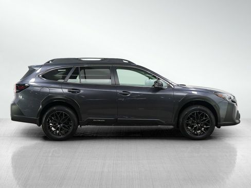 Used 2025 Subaru Outback Limited AWD/4WD image 6