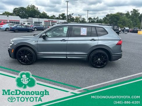 Used 2021 Volkswagen Tiguan SE R-Line AWD/4WD image 3