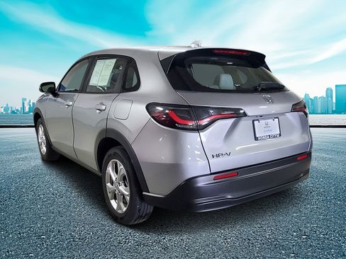 Certified 2024 Honda HR-V LX image 4
