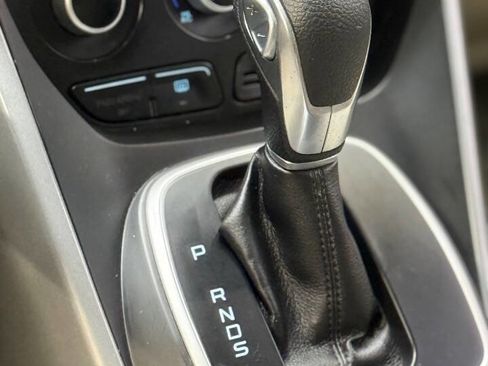 Used 2013 Ford Escape SE image 17