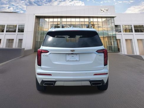 Certified 2023 Cadillac XT6 Premium Luxury FWD image 6