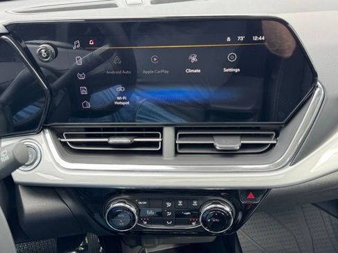 New 2026 Chevrolet Trax LT w/ Sunroof Package image 27