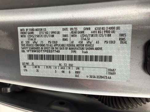 Used 2023 Ford F350 XLT AWD/4WD image 26