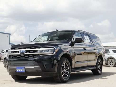 Certified 2024 Ford Expedition Max XLT AWD/4WD image 2