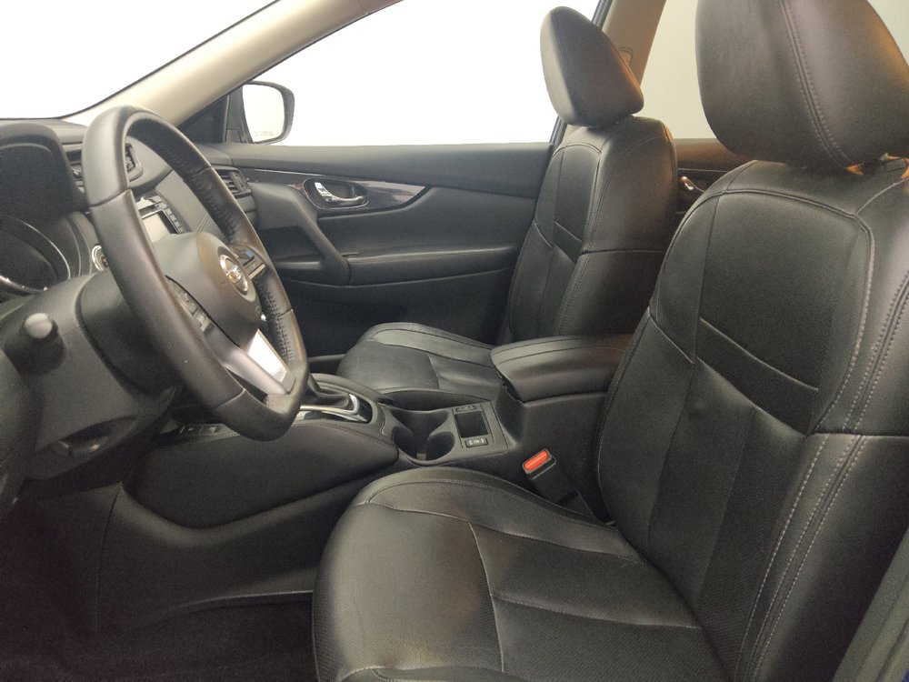 Used 2019 Nissan Rogue SL w/ Premium Package FWD image 17
