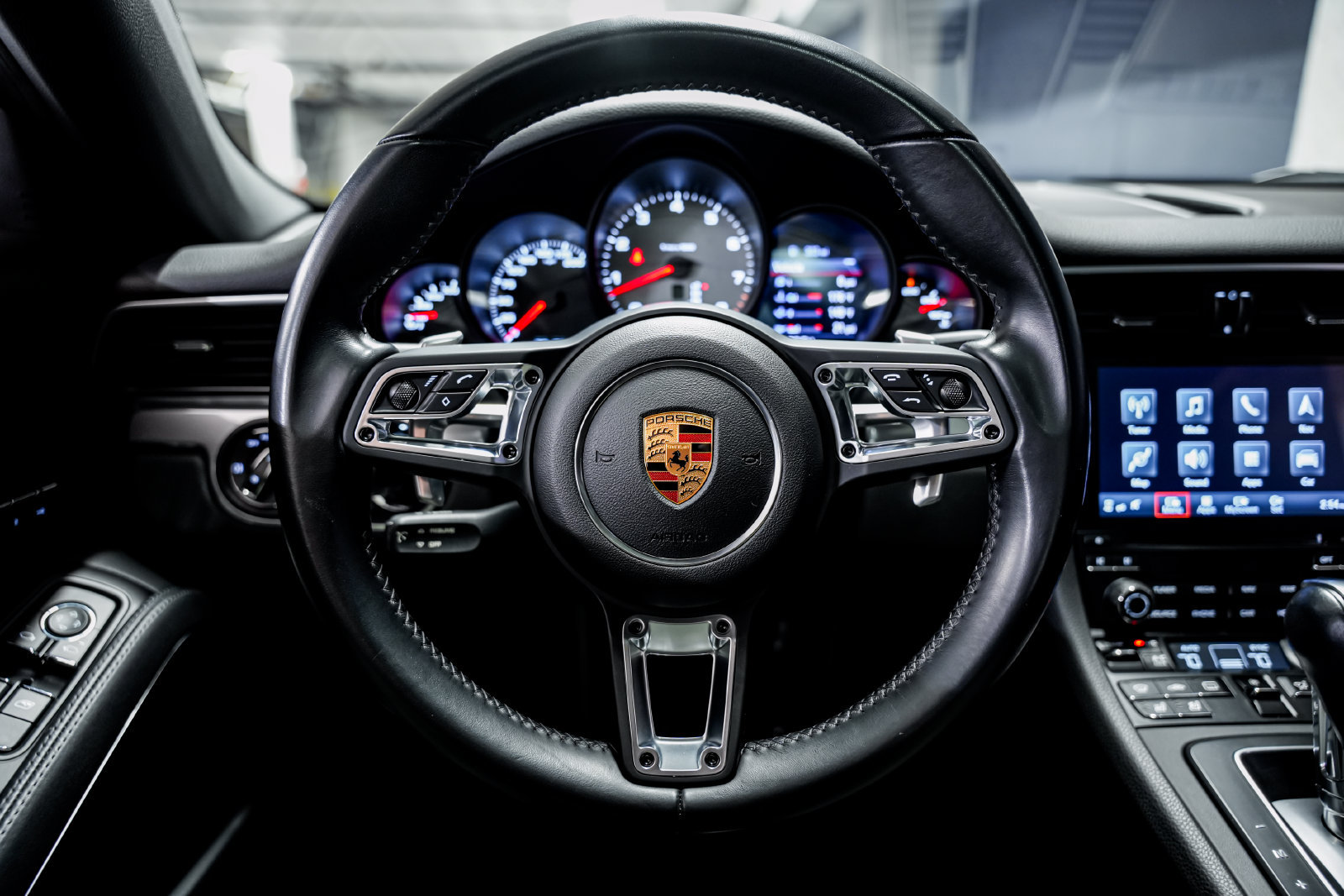 Used 2019 Porsche 911 Carrera 4S AWD/4WD image 10