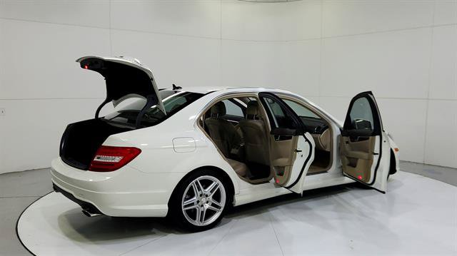 Used 2012 Mercedes-Benz C 300 4MATIC Sedan image 32