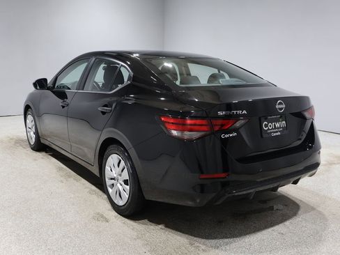Used 2024 Nissan Sentra S image 4