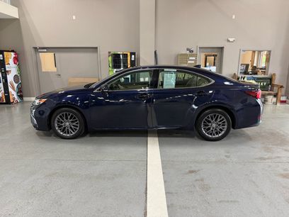 Used 2018 Lexus ES 350 w/ Navigation System Package