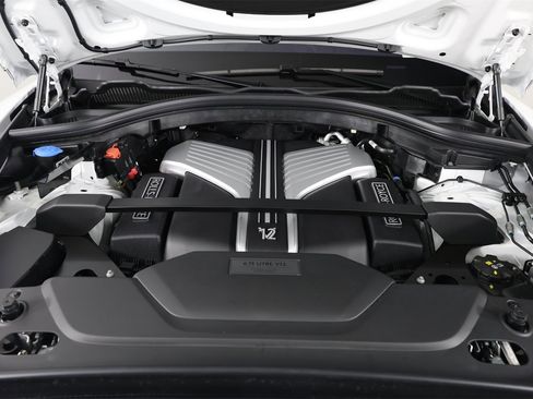 New 2025 Rolls-Royce Cullinan w/ Dynamic Package image 28