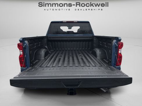 New 2026 Chevrolet Silverado 2500 Custom w/ Custom Convenience Package image 25