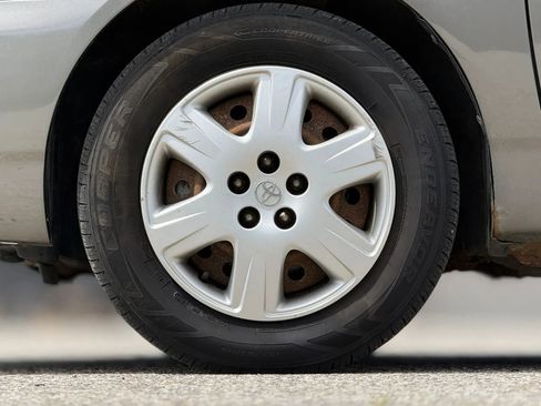 Used 2007 Toyota Corolla LE FWD image 29